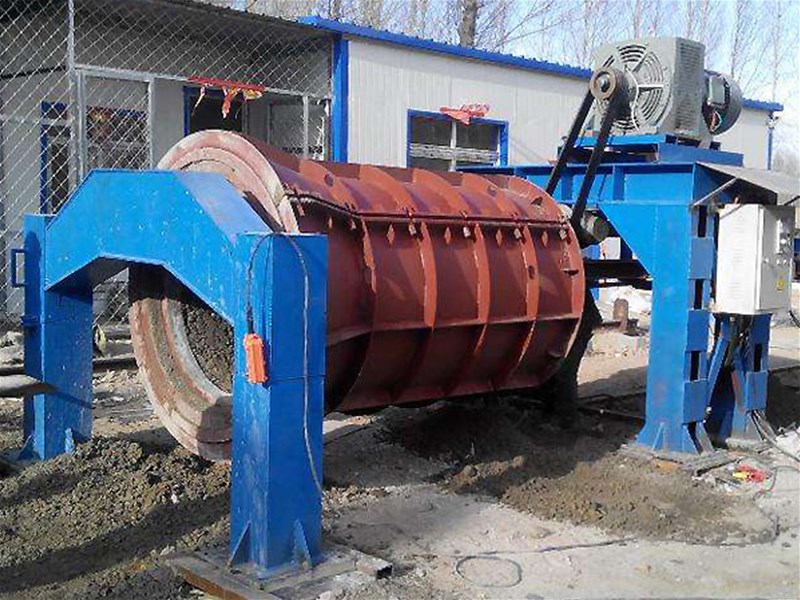 使用水泥制管机时的注意事项